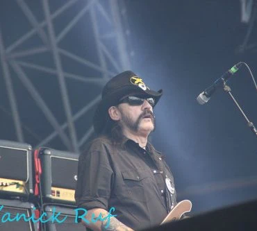Adieu Lemmy, l'un des pères fondateurs du Rock'n'Roll.... 13 Adieu Lemmy, l'un des pères fondateurs du Rock'n'Roll....
