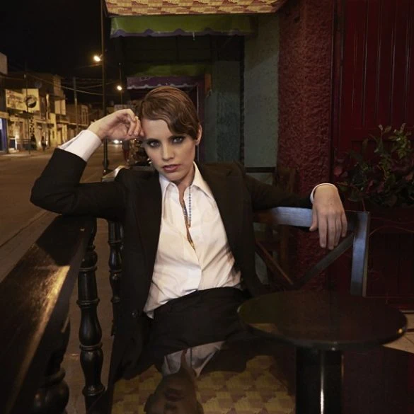 Anna Calvi le 22 mars 2014 à l’ATELIER