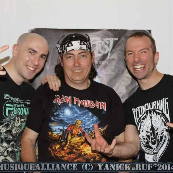 Rencontre avec Red Mourning lors du Hellfest 2014