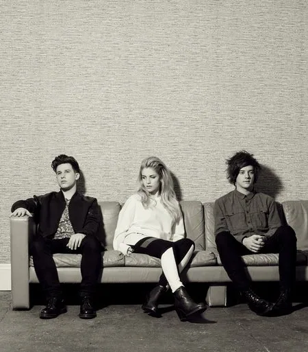 Concert de LONDON GRAMMAR le 21 Octobre 2014 à la Rockhal d'Esch/Alzette 48 Concert de LONDON GRAMMAR le 21 Octobre 2014 à la Rockhal d'Esch/Alzette
