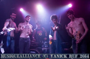 Poste942, Harmonic Generator et Hell Rules Heaven au Korigan, notre live-report ! 4 Harmonic Generator