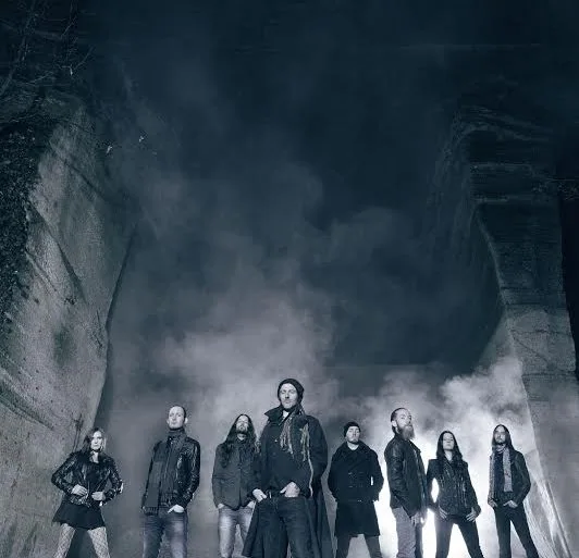 Concert de Eluveitie le Mercredi 3 décembre 2014 à la Kulturfabrik de Esch 24 Concert de Eluveitie le Mercredi 3 décembre 2014 à la Kulturfabrik de Esch