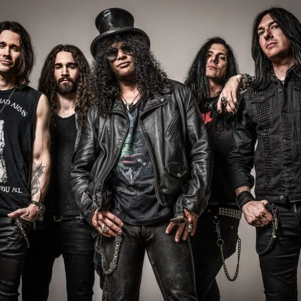 SLASH FEAT. MYLES KENNEDY AND THE CONSPIRATORS le 17 juin 2015 à la Rockhal