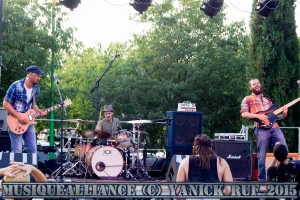 Petit Var West 2015 : Notre live-report ! 4 Big fat Papa'z au petit var west 04 juillet 2015-25