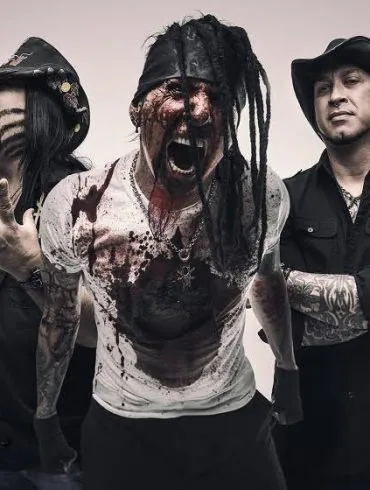 Découvrez le nouveau clip de Hellyeah !! 6 Découvrez le nouveau clip de Hellyeah !!