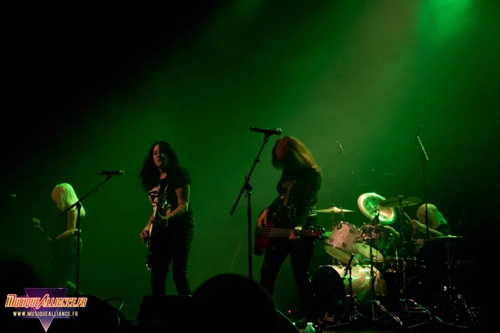 girlschool-au-transbordeur-20-decembre-2016-066