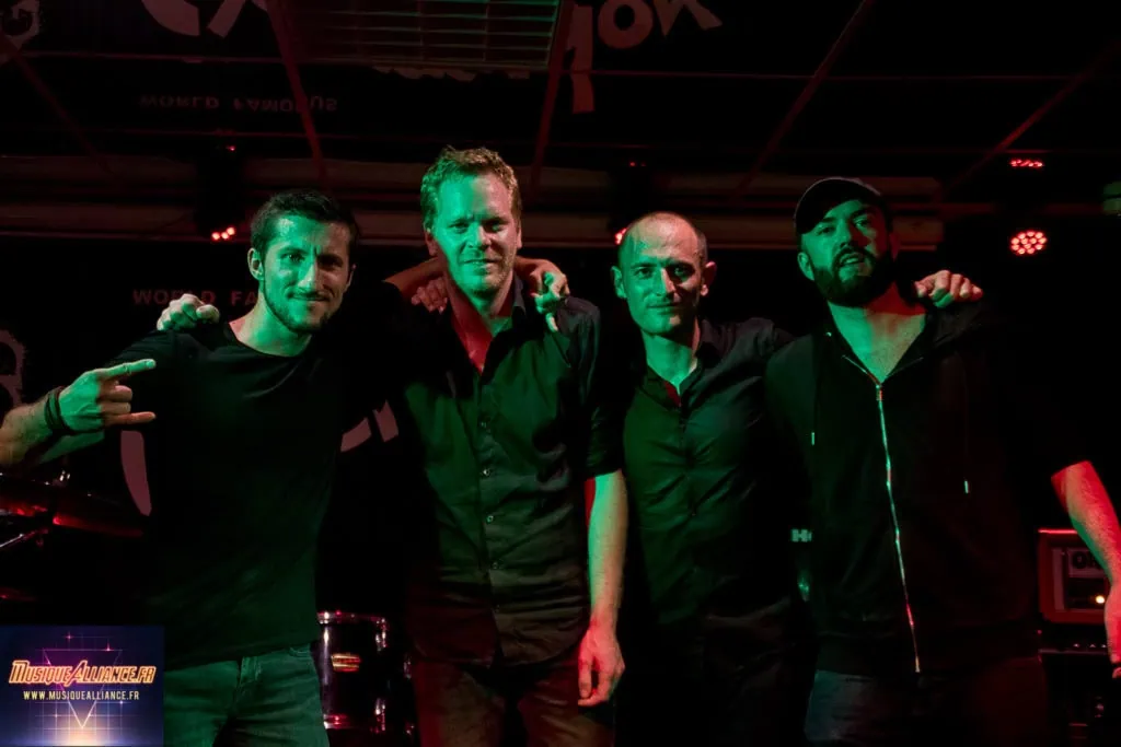 Arthrosis + Red Sativa + Lecks Inc. = Dark Metal au Cherrydon