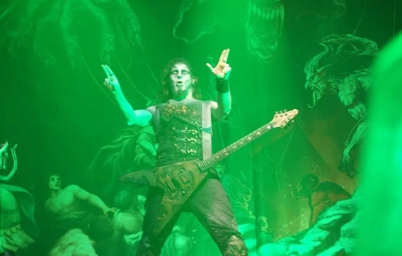 Concert de Kissin’s Dynamite + Amaranthe + Powerwolf au Stéréolux : notre live-report!