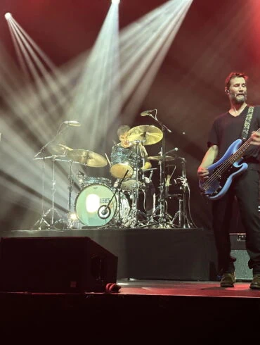 Dogstar au Festival de Wiltz avec Keanu Reeves : Billets en vente dès le 14/11/2025 à 10h00 4 Dogstar au Festival de Wiltz avec Keanu Reeves : Billets en vente dès le 14/11/2025 à 10h00