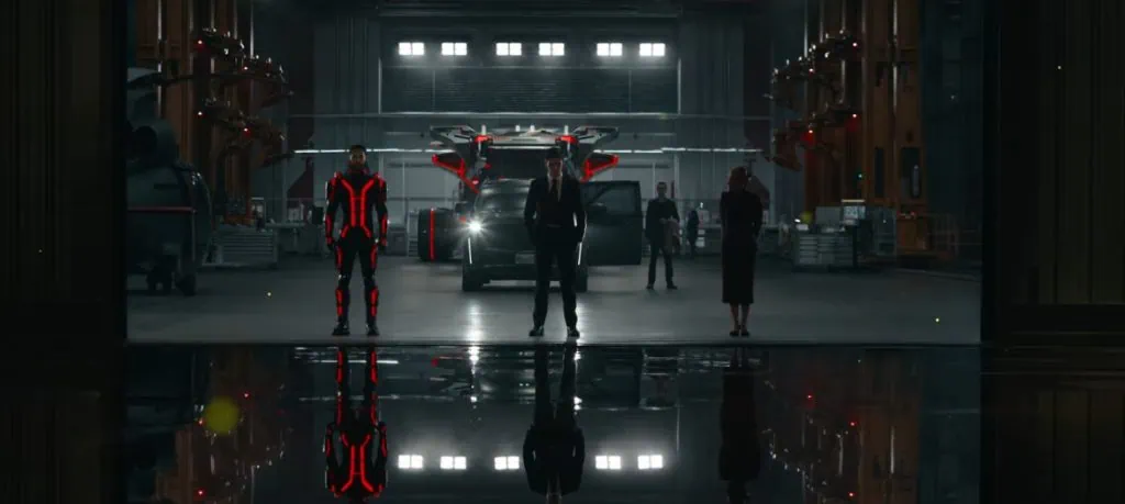Nine Inch Nails dévoile le clip As Alive As You Need Me To Be pour la bande originale de Tron: Ares 5 Nine Inch Nails dévoile le clip As Alive As You Need Me To Be pour la bande originale de Tron: Ares