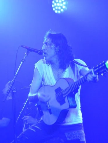 Gogol Bordello embrase le Stéréolux , Split Dogs en éclaireurs survoltés 20 Gogol Bordello embrase le Stéréolux , Split Dogs en éclaireurs survoltés