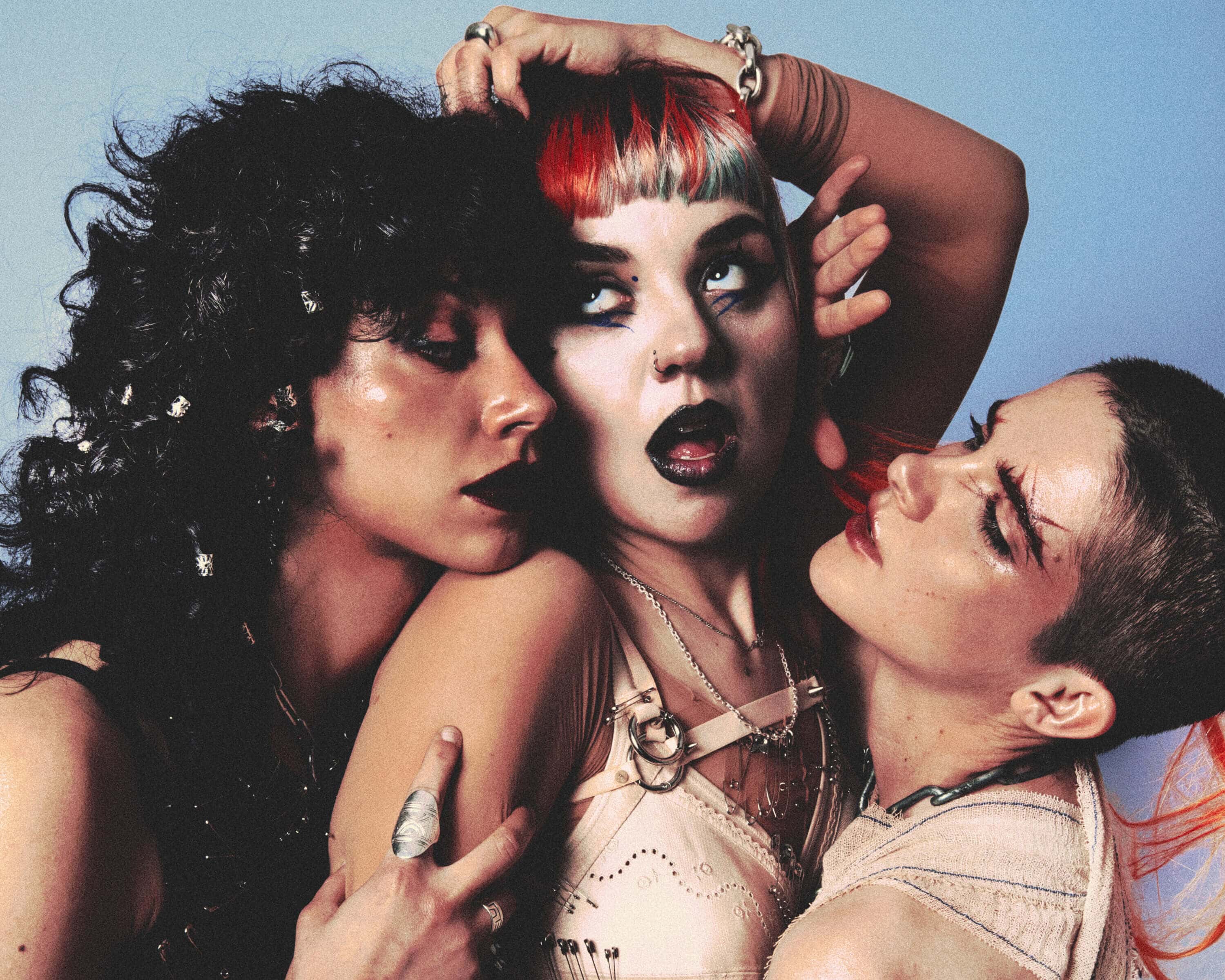 Actualités musicales : Nouveaux clips et sorties de Birds of Nazca, Grandma's Ashes, Sex Shop Mushrooms