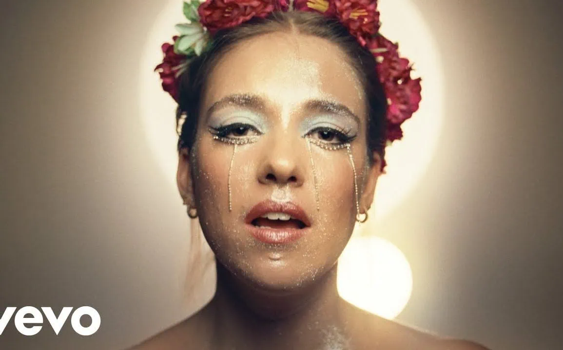 Allie Sherlock dévoile le clip officiel de I Don't Need Saving