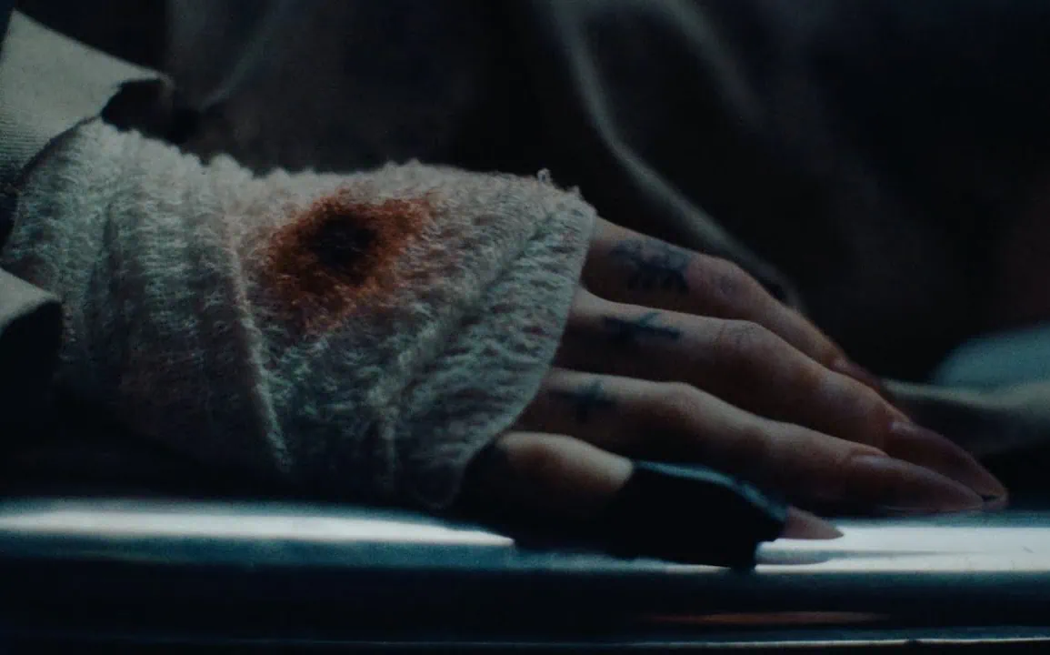 Bambie Thug dévoile REDRUM