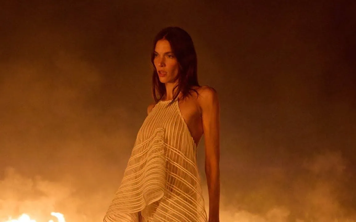 Charlotte Cardin dévoile le clip de Tant pis pour elle 1 Charlotte Cardin dévoile le clip de Tant pis pour elle