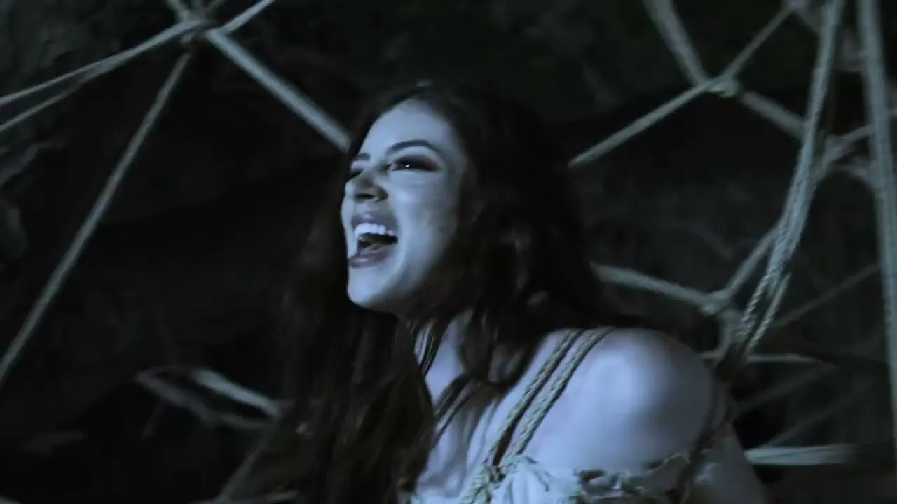 Clip Rope de Chrissy Costanza