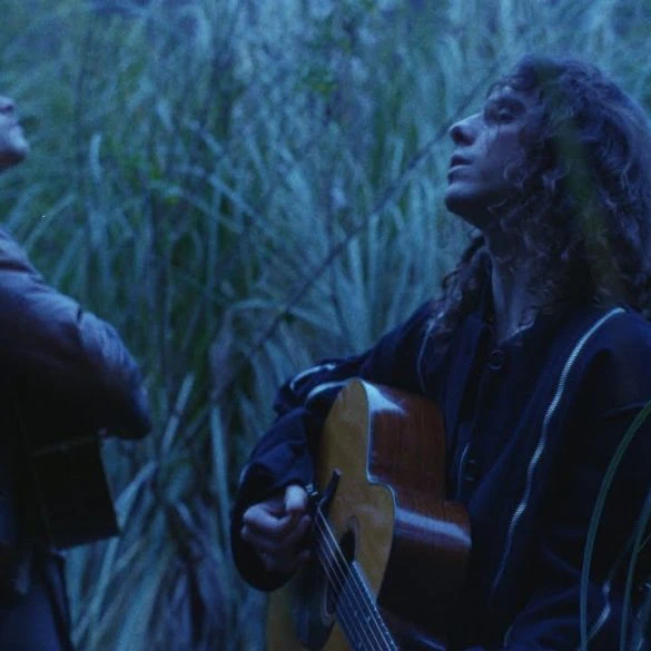 Clip musical HOME d'Eddie Benjamin et Shawn Mendes