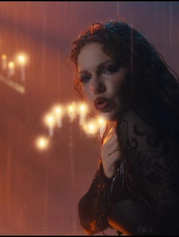 Clip Holy Wars Metamorphosis : Univers et Lyrisme 12 Clip Holy Wars Metamorphosis : Univers et Lyrisme