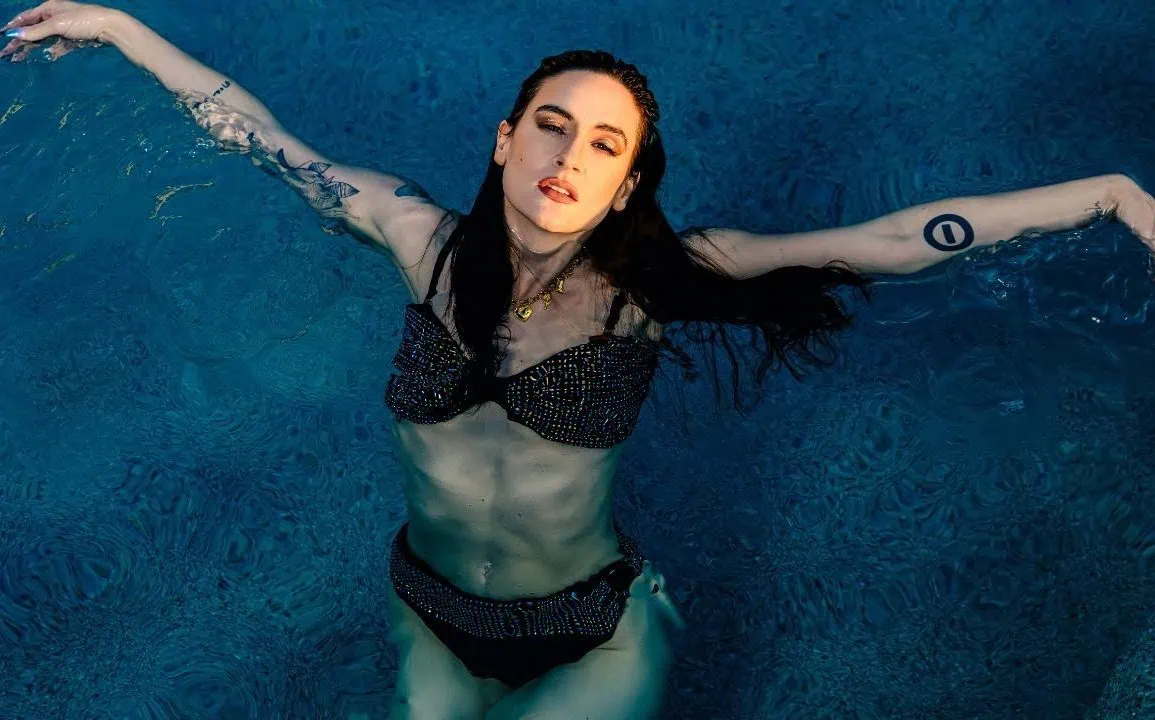 Jessie Frye dévoile son nouveau morceau Night Swim – Clip