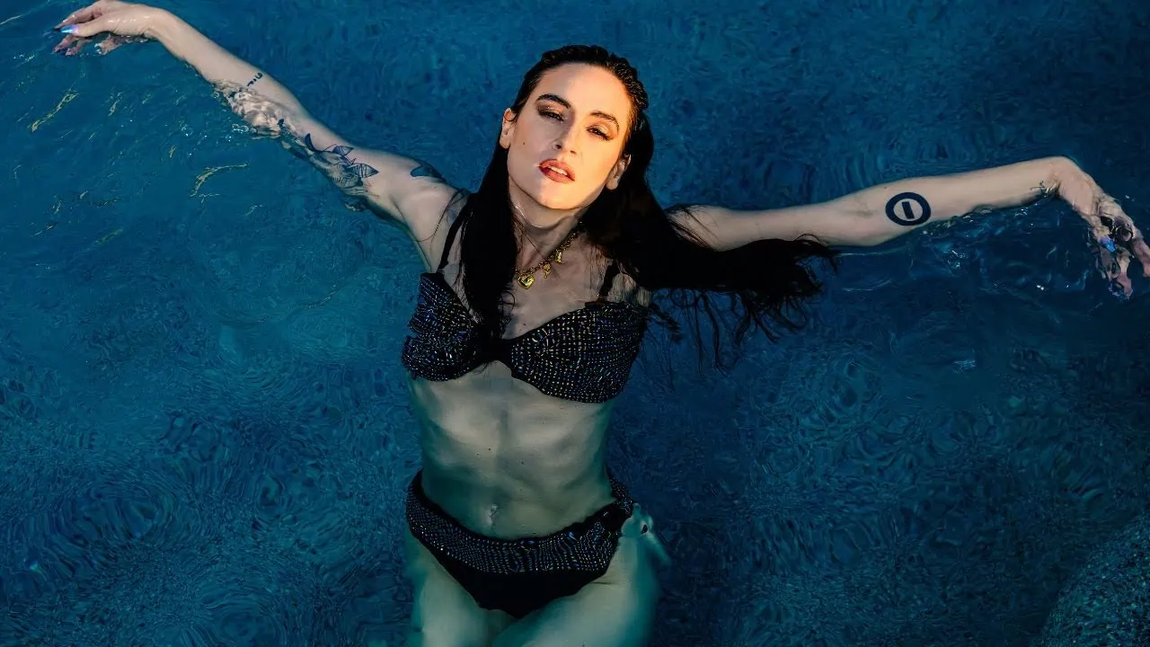 Jessie Frye dévoile son nouveau morceau Night Swim – Clip
