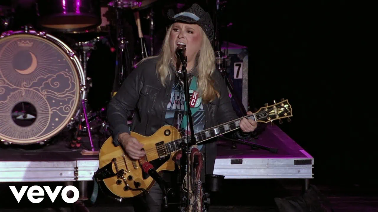 Melissa Etheridge dévoile le clip de Don't You Want A Woman