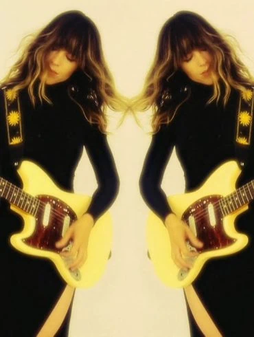 Nouveau clip In The Stars de Melody's Echo Chamber 12 Nouveau clip In The Stars de Melody's Echo Chamber