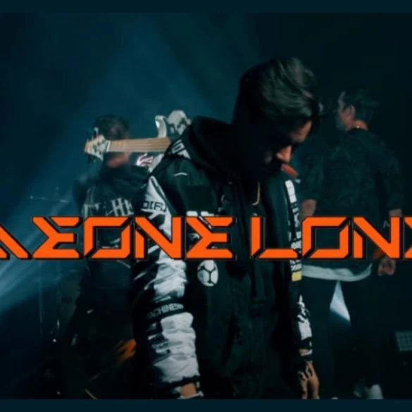 Set For Tomorrow : Le clip de Someone Lonely