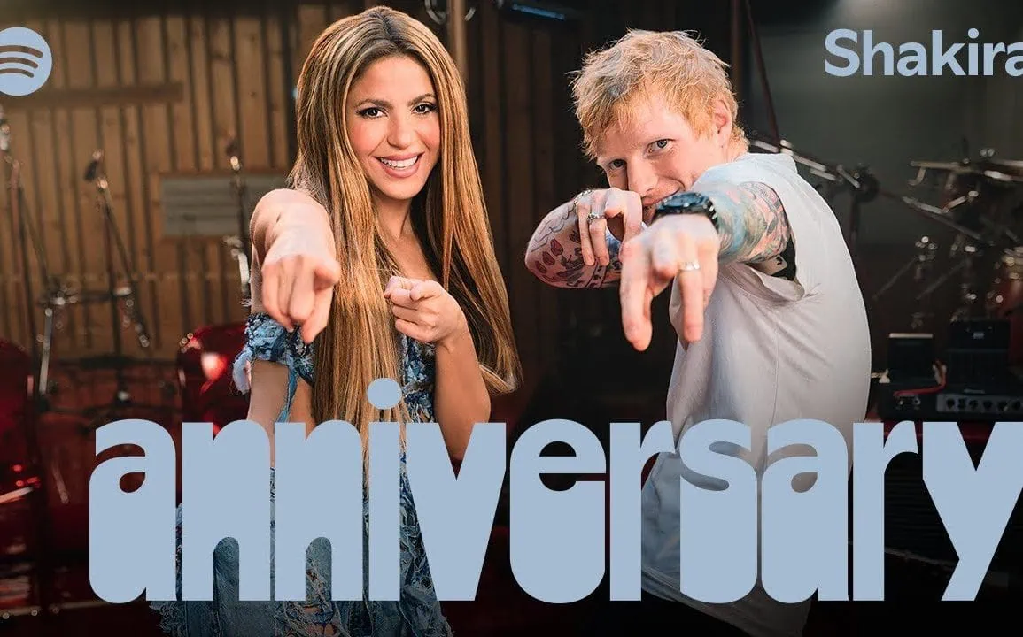 Shakira : Hips Don't Lie en performance live avec Ed Sheeran et Beéle