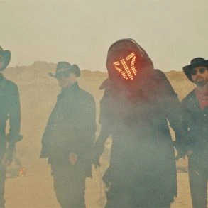 Clip musical : Smash Into Pieces dévoile Villain