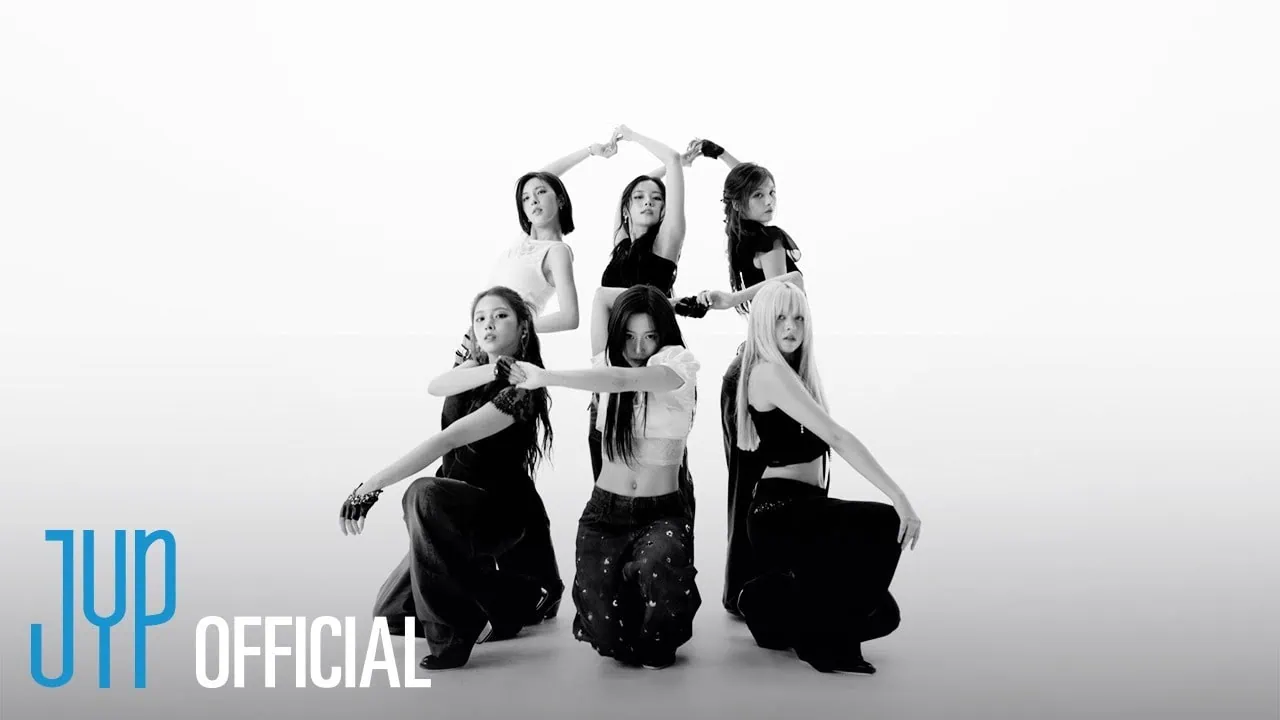 Clip de Spinnin On It par NMIXX 3 Clip de Spinnin On It par NMIXX