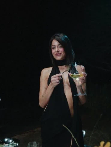 Clip Tini - Una Noche Más 12 Clip Tini - Una Noche Más
