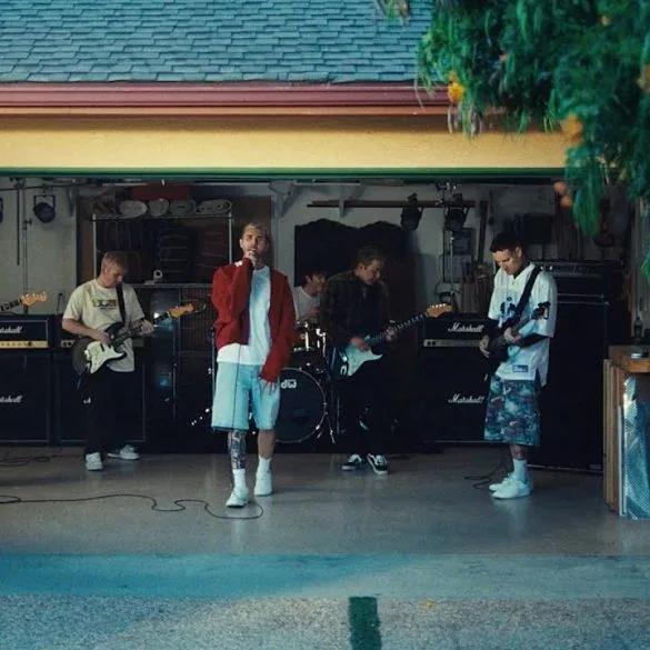 Clip musical Underbrook Stand Down 2 Clip musical Underbrook Stand Down