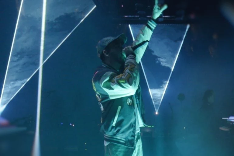 Linkin Park : Performance Live de Up From The Bottom – Clip 14 Linkin Park : Performance Live de Up From The Bottom – Clip