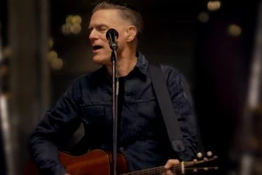 Bryan Adams & Friends : California Christmas 6 Bryan Adams & Friends : California Christmas