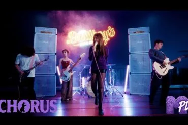 Maple's Pet Dinosaur dévoile Chorus, son nouveau single rock