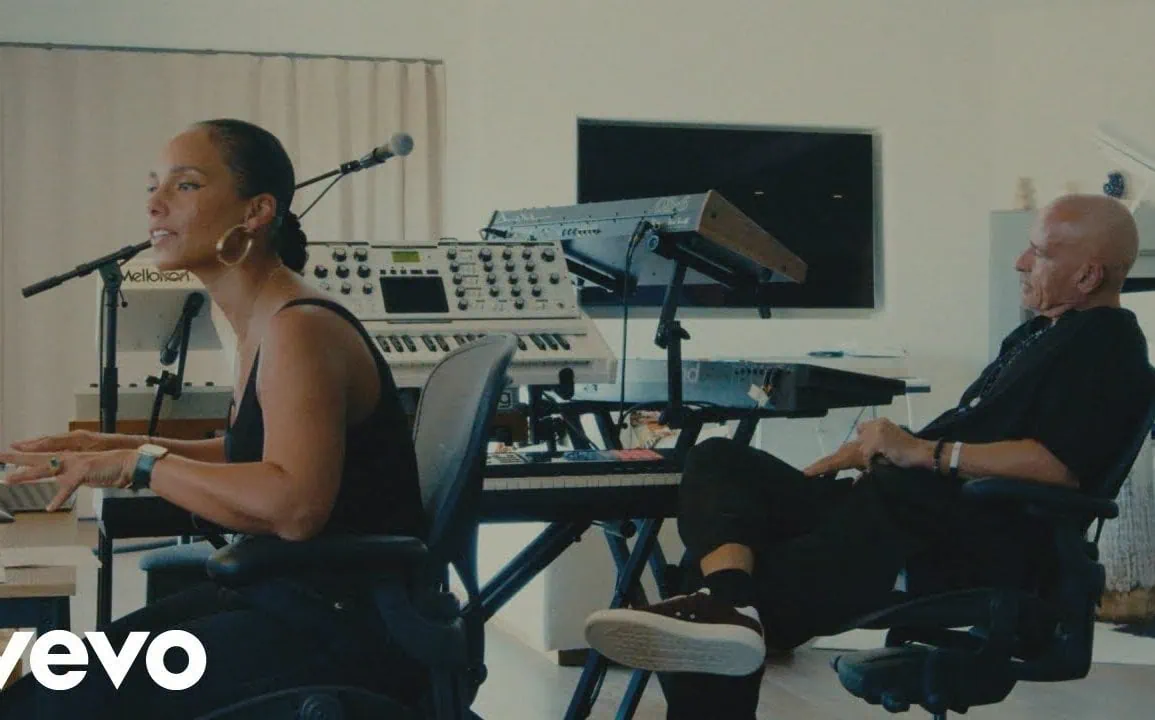 Eros Ramazzotti et Alicia Keys : La aurora