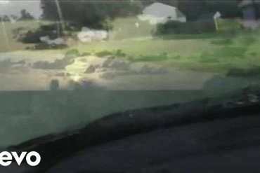 Laurel présente son nouveau single Bitter