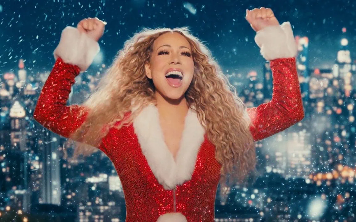 Mariah Carey lance la saison des fêtes avec "It's Time!!!!"