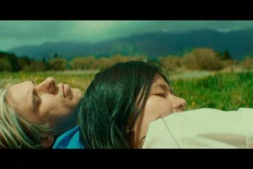 Orelsan dévoile le clip de son titre Ailleurs 8 Orelsan dévoile le clip de son titre Ailleurs