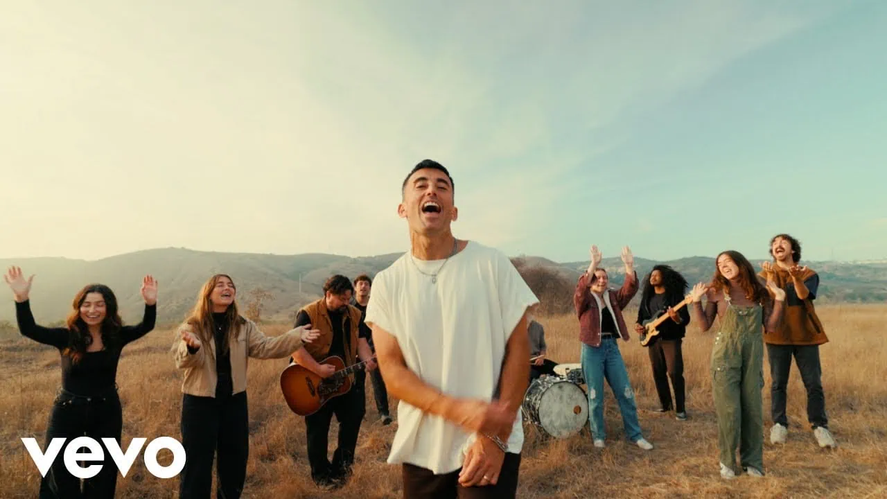 Phil Wickham dévoile le clip de Psalm 8 (Hallé) 3 Phil Wickham dévoile le clip de Psalm 8 (Hallé)