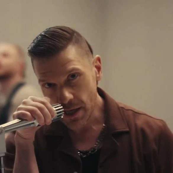 Shinedown dévoile le clip officiel de Searchlight