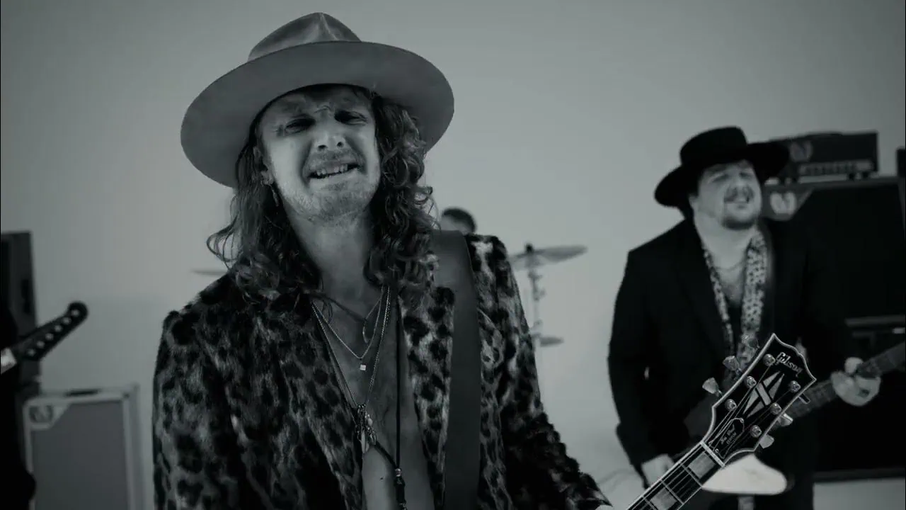 The Karma Effect dévoile le clip de Waiting on a Miracle