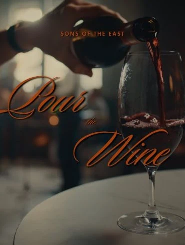 Sons of the East et le morceau Pour The Wine 20 Sons of the East et le morceau Pour The Wine