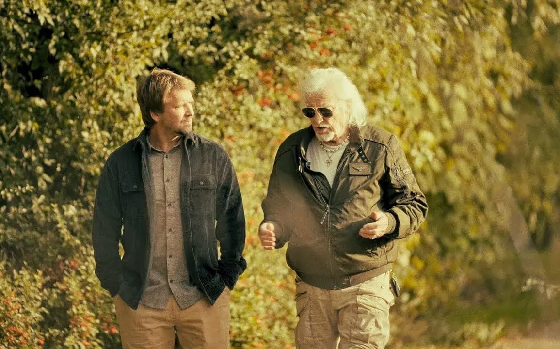 Tom Frager et Hugues Aufray dévoilent Moi vivant