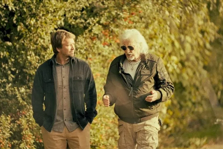 Tom Frager et Hugues Aufray dévoilent Moi vivant 6 Tom Frager et Hugues Aufray dévoilent Moi vivant
