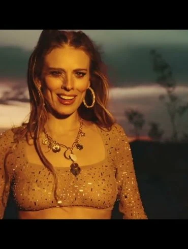 Twinnie dévoile le clip de Don't Need A Cowboy 20 Twinnie dévoile le clip de Don't Need A Cowboy