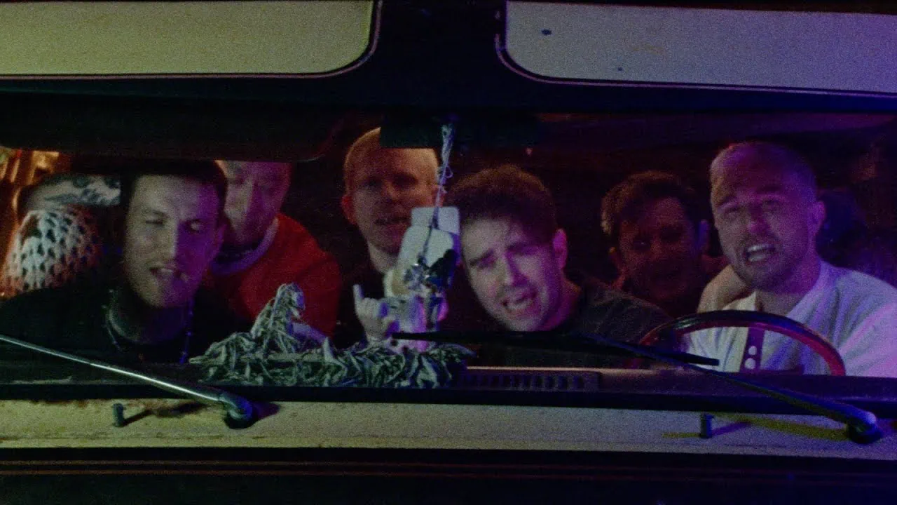 Underbrook : Analyse du morceau Headlights et contexte du groupe – Clip