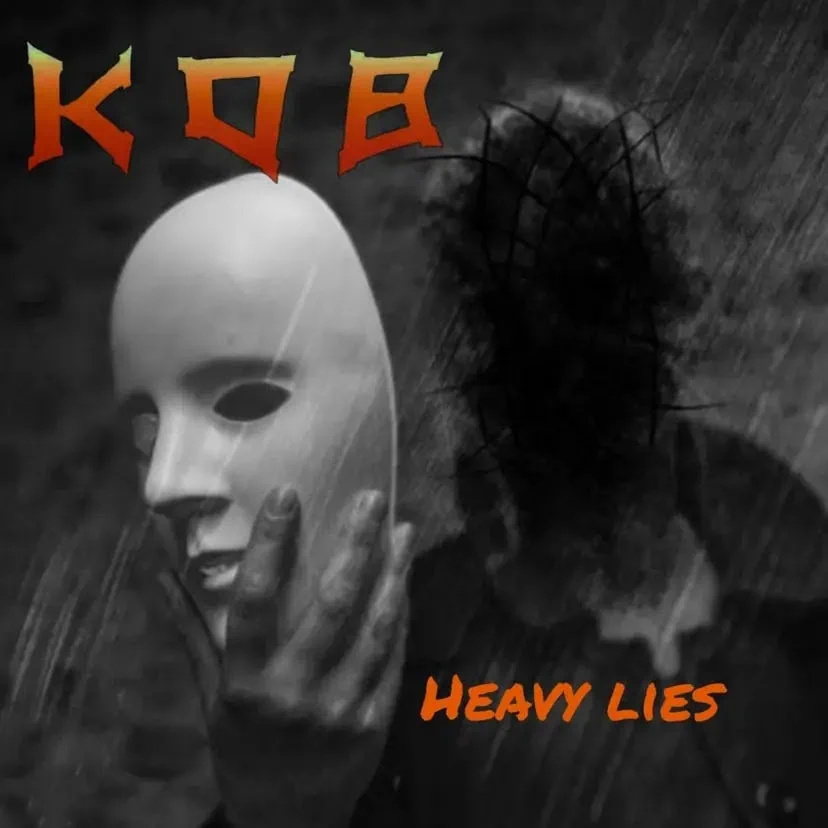 KOB – “Heavy Lies” : le heavy metal qui frappe sans prévenir