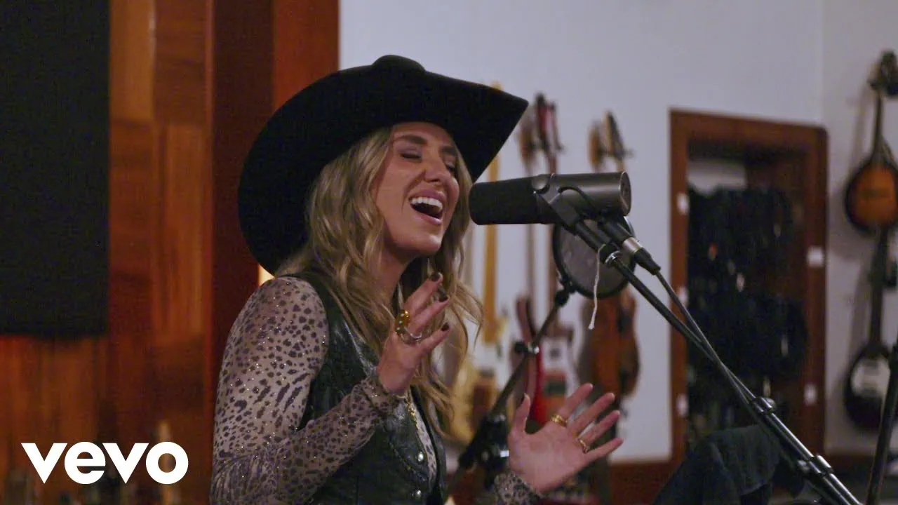 Aerosmith, YUNGBLUD et Lainey Wilson : Wild Woman 3 Aerosmith, YUNGBLUD et Lainey Wilson : Wild Woman