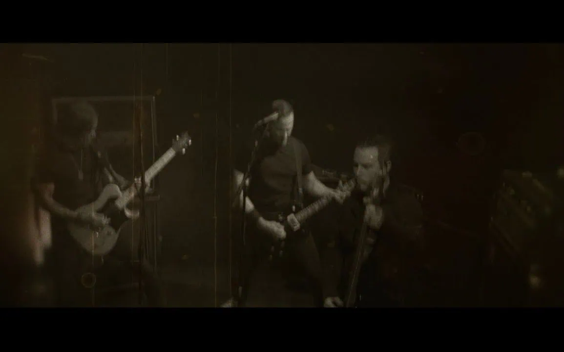 Alter Bridge : Playing Aces, nouveau clip et album éponyme